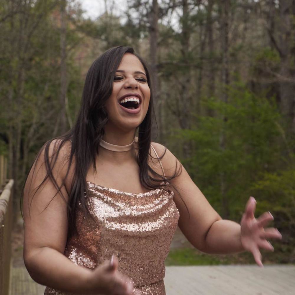 Meet your Posher, Julianna